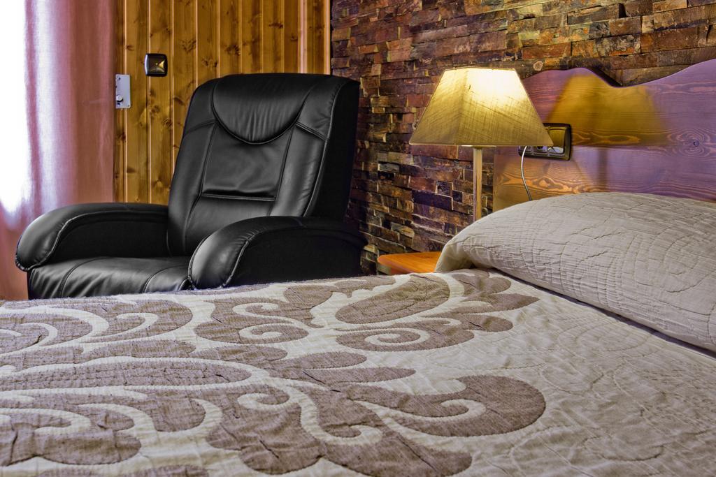 Hotel Dona Blanca Albarracín Стая снимка