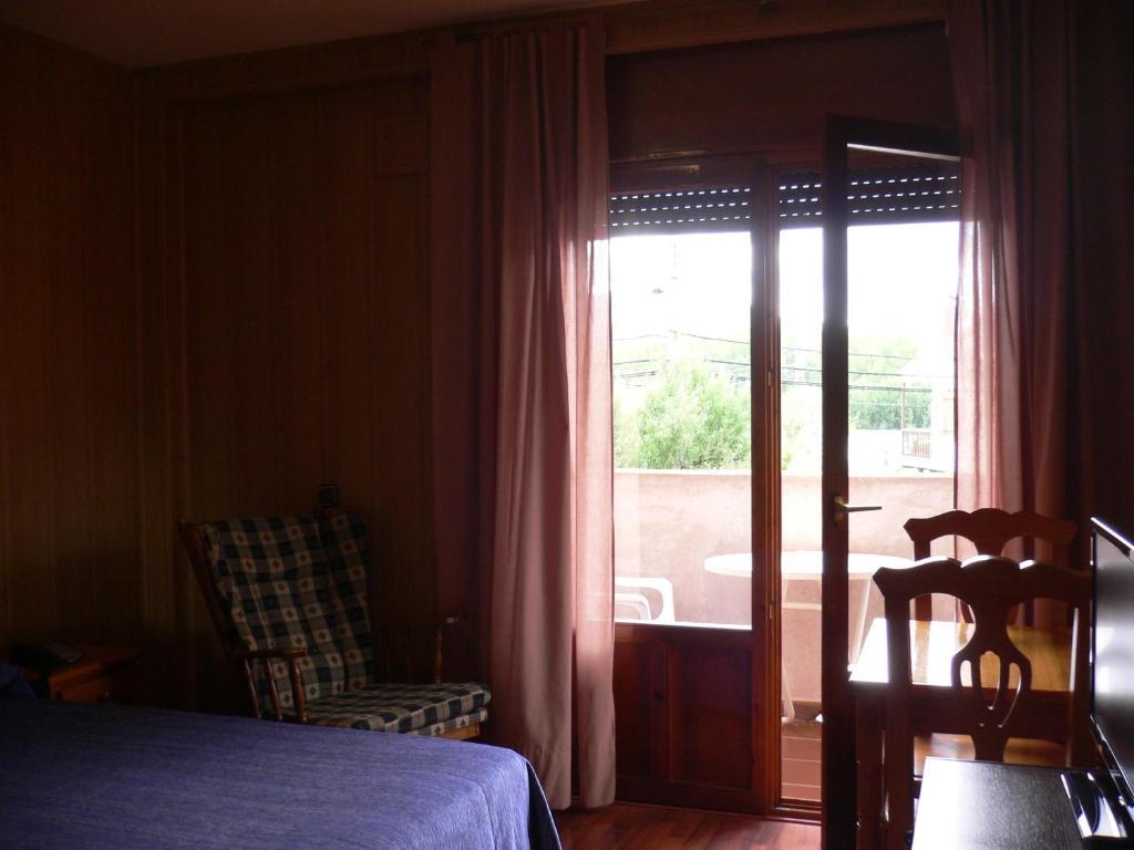 Hotel Dona Blanca Albarracín Екстериор снимка